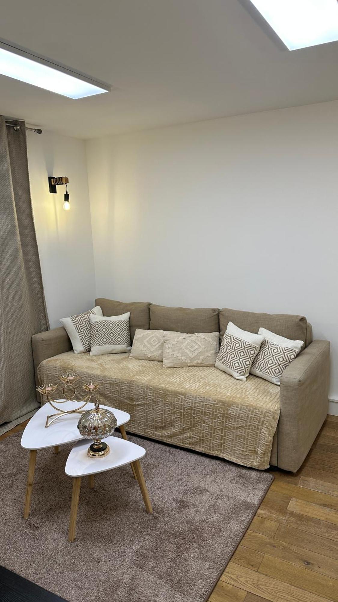 Appartement 5Min To Disneyland, Parking Prive マニー＝ル＝オングル エクステリア 写真